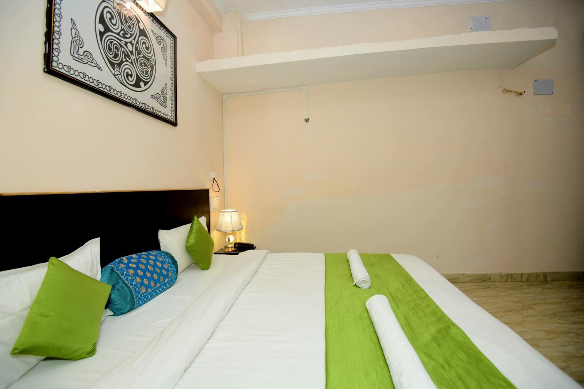 Ap Palace Hotel, Ayodhya ภายนอก รูปภาพ